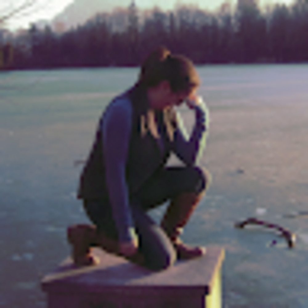 Meet your Posher, Monica